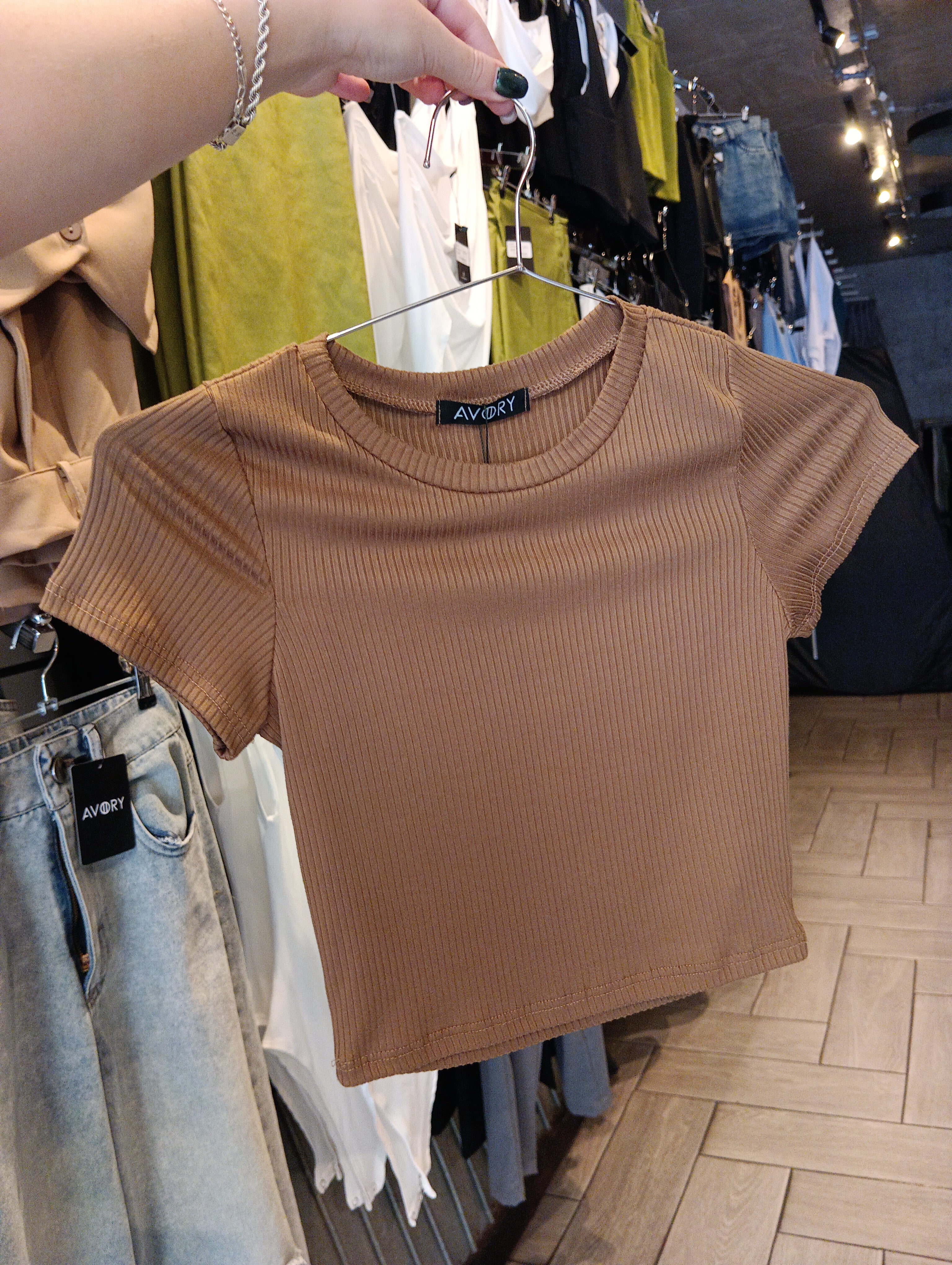 Blusa crop rib
